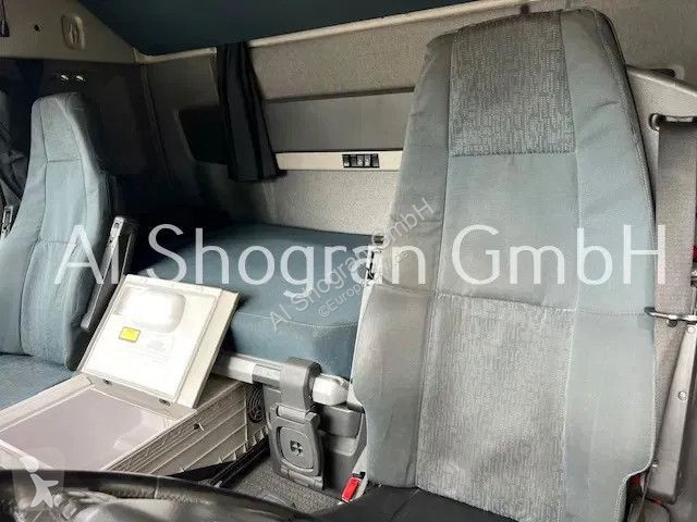 Traktor Volvo 420 Globetrotter / Euro 5 EEV