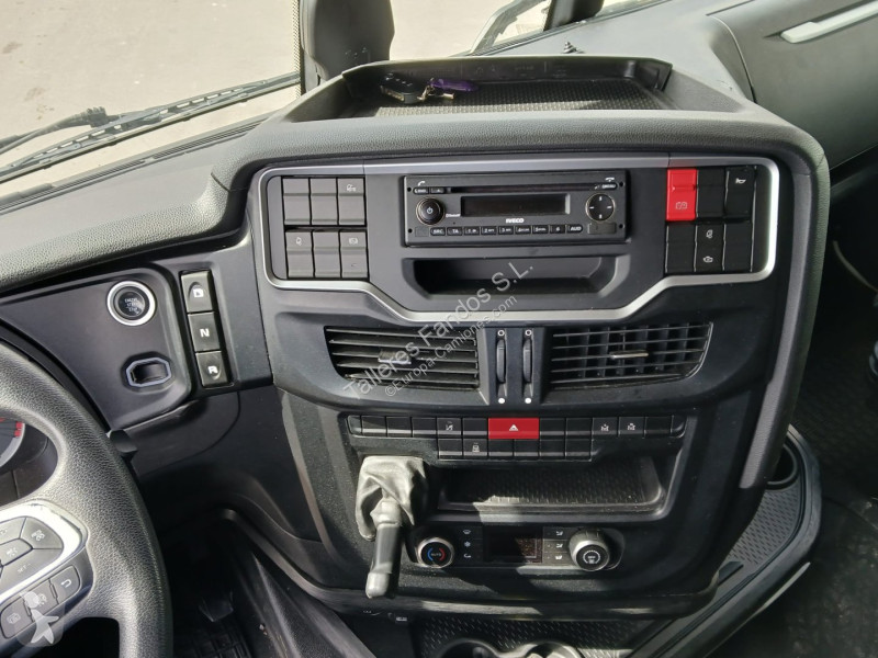 Traktor Iveco  460 AUTOMATICO  INTARDER ADR