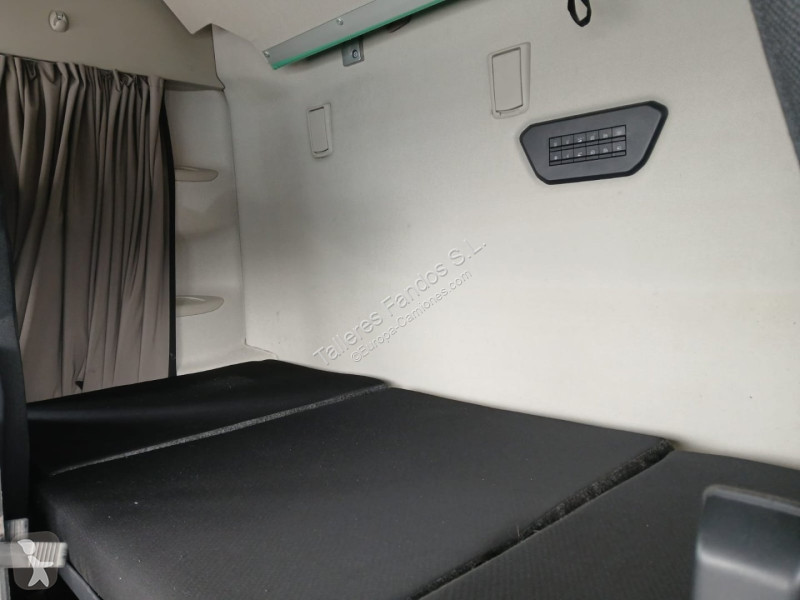 Trekker Iveco  460 AUTOMATICO  INTARDER ADR