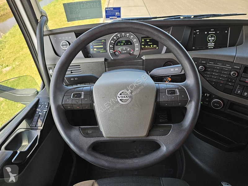 Trekker Volvo 500 XL I-PARK-COOL MEGA