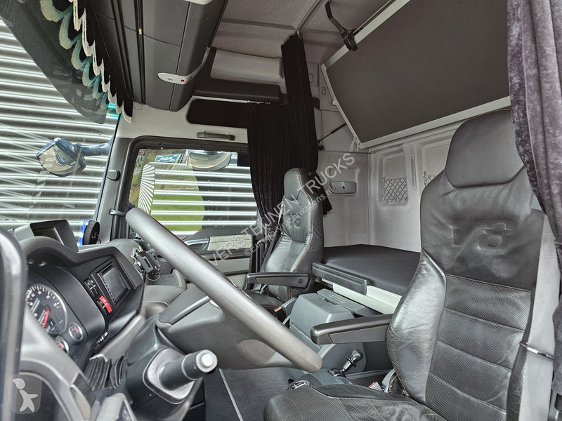 Trekker MAN 41.680 8X4/4 BLS / WSK - 250 T /...