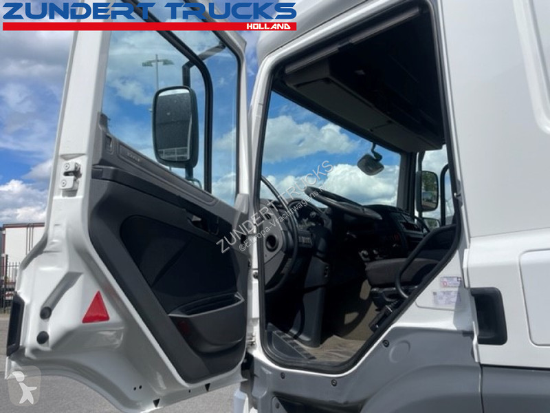 Tracteur DAF 440 SPACECAB ADR