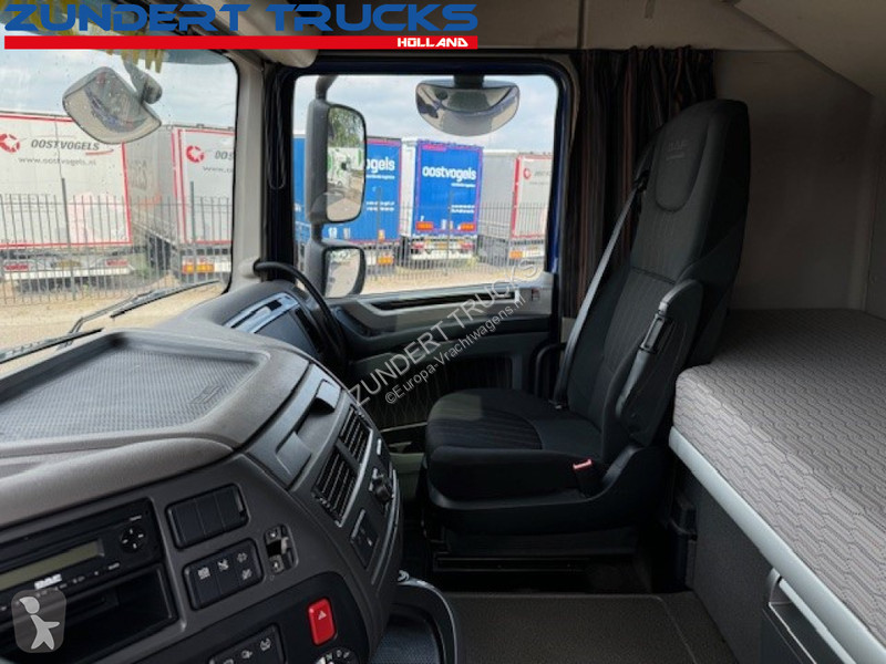 Tracteur DAF 480 SPACECAB