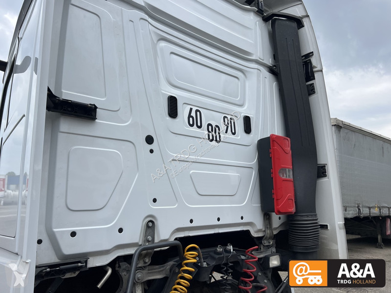 Traktor Mercedes ACTROS 1848  MP5 - FRIGO - 2X...