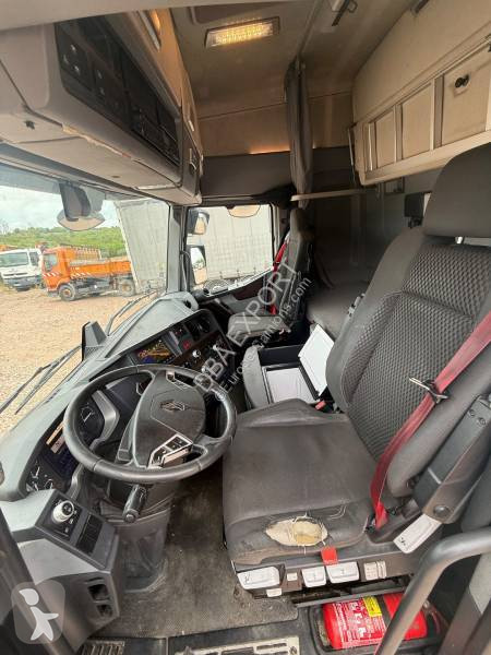 Traktor Renault