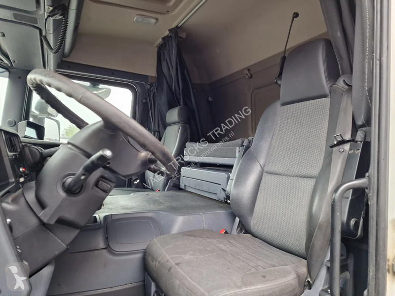 Traktor Scania P450 6x4 HUB reduction -...