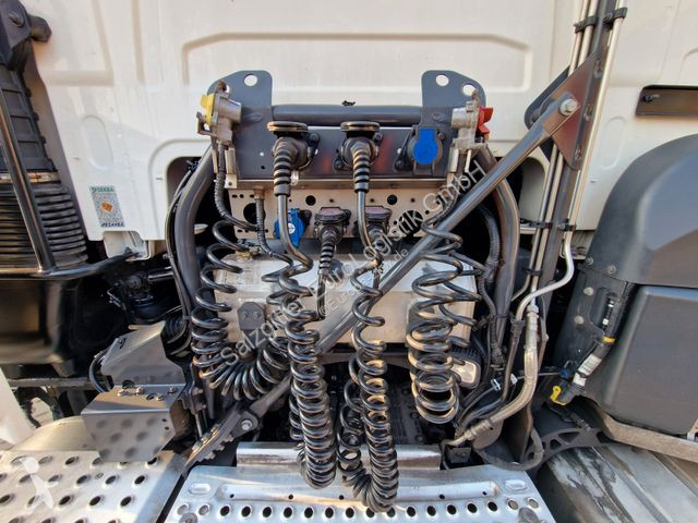 جرار Volvo FH  / Euro 6D / Diesel-Gas