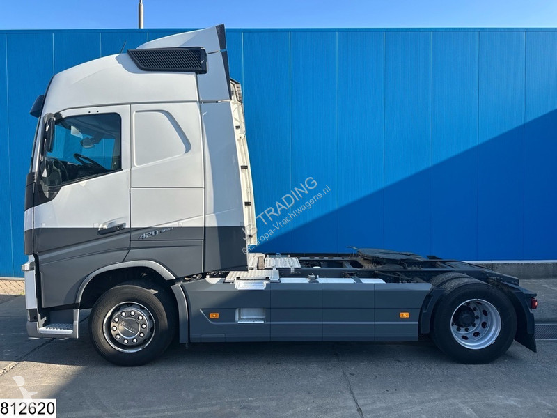Traktor Volvo 420 EURO 6