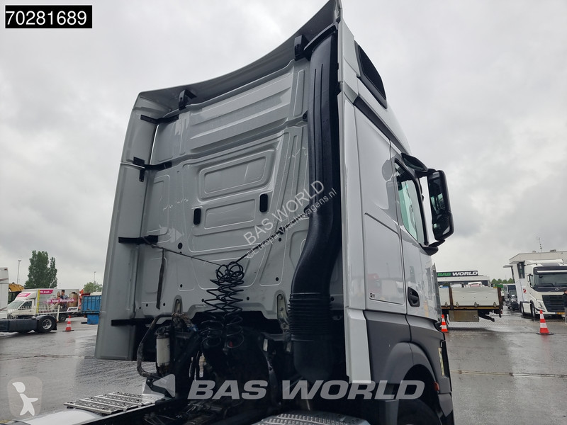 Traktor Mercedes 1851 4X2 BigSpace 2x Tanks