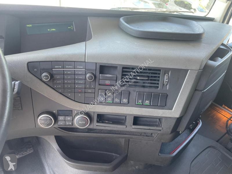 Traktor Volvo 500