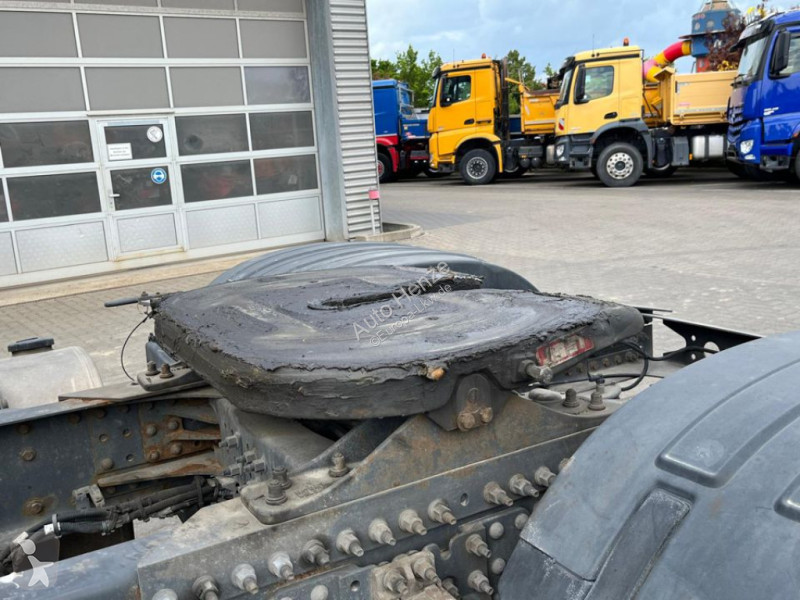Tahač Volvo FM 410 4x2 SZM 6796 KG Leergewicht