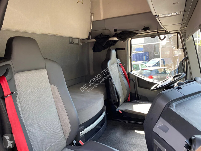Traktor Renault T460 / 2x Tank / Euro 6