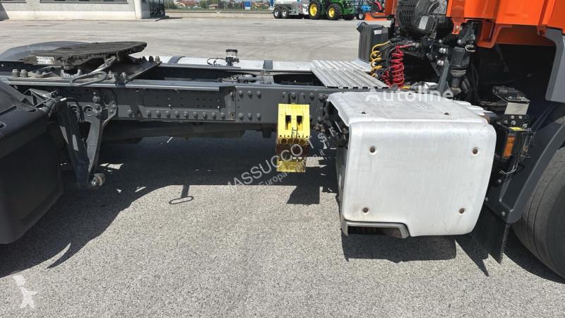 Tahač DAF CF 410 4X2