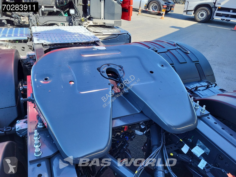 Tahač Volvo 500 6X2 NEW! Retarder I-Parkcool...