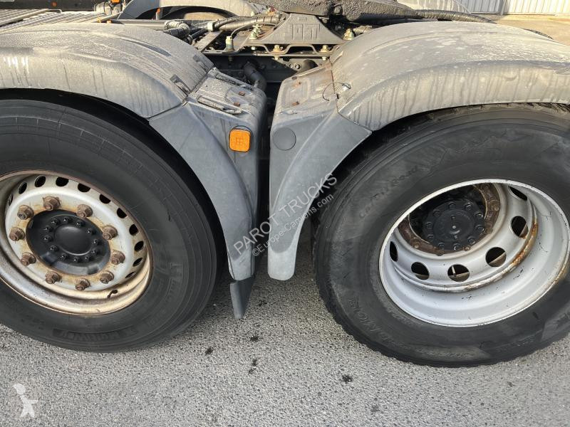 Traktor MAN 26.500