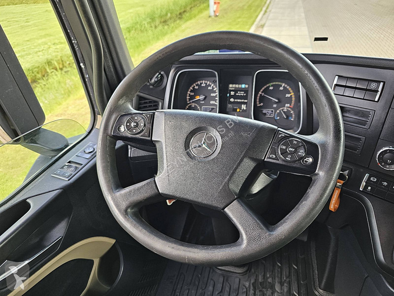 Trattore Stradale Mercedes ACTROS 1845...