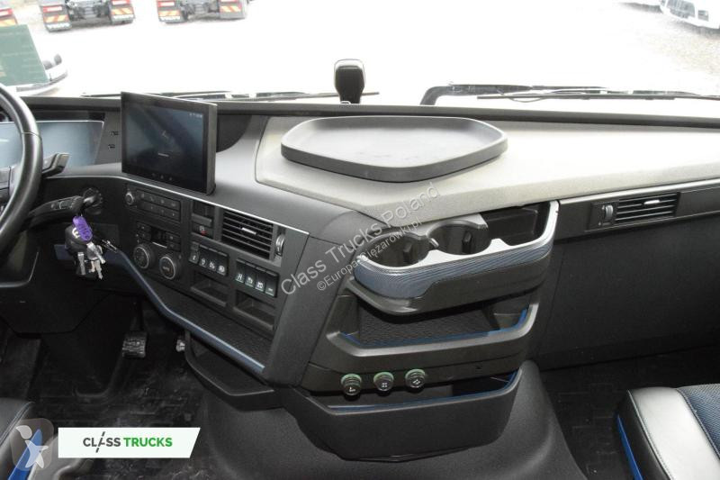 Tahač Volvo FH  Globetrotter XL Varios i-Save