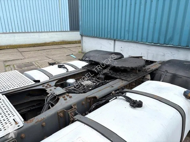 Tracteur DAF 105460 SPACECAB (4 IDENTICAL UNITS...
