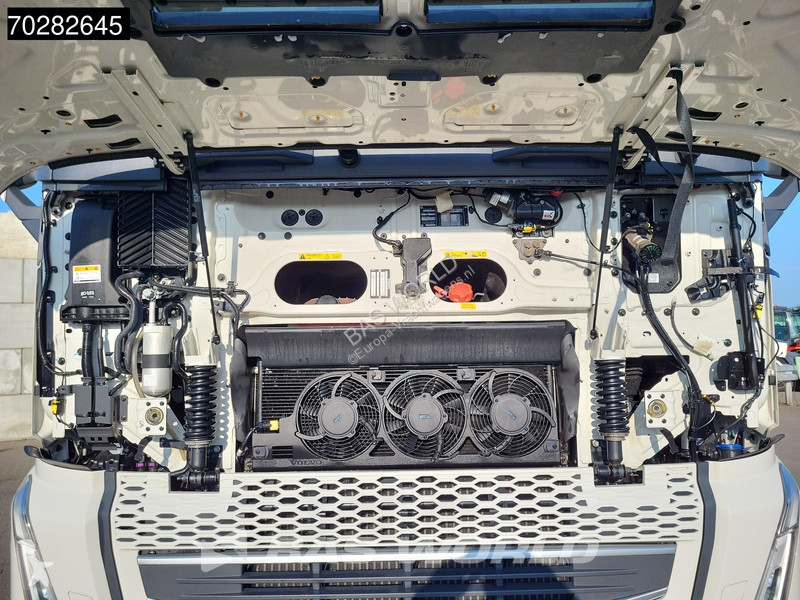 Traktor Volvo 500 4X2 XL VEB+ 2x Tanks...
