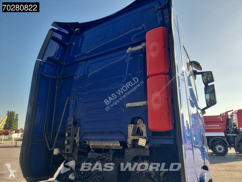 Traktor Scania S520 6X2 Retarder 2x Tanks...