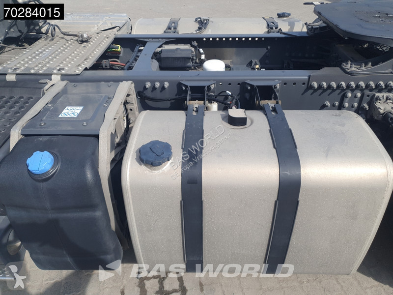 Tahač Volvo 500 4X2 VEB+ 2xTanks I-ParkCool Euro 6