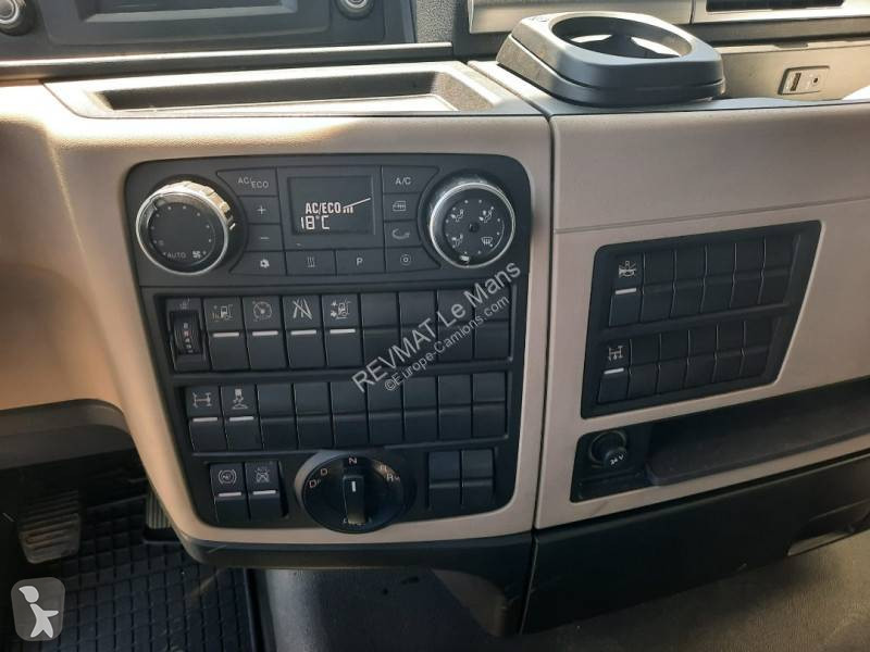 Traktor MAN