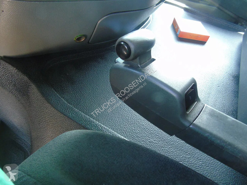 Tahač Mercedes 1846 + RETARDER + EURO 5 + MP3 +...