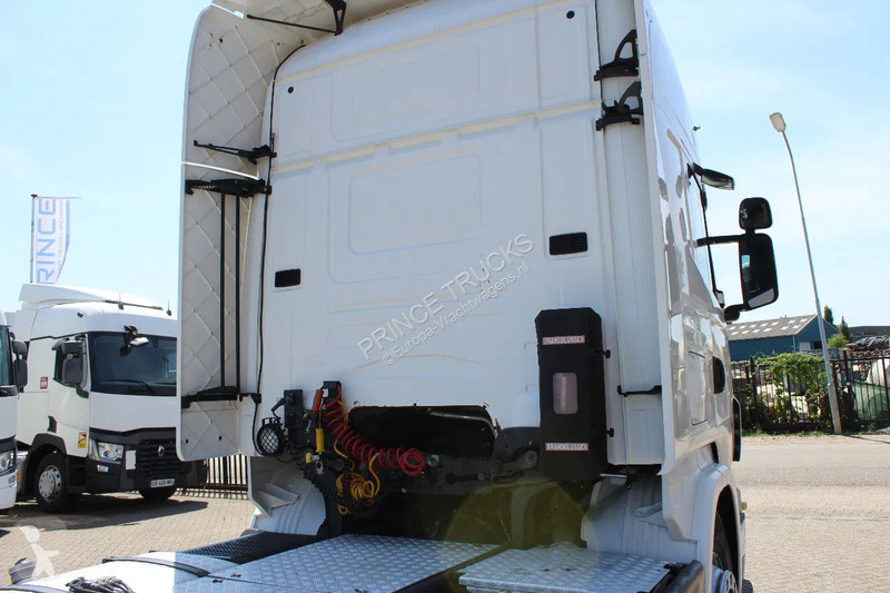 Traktor Scania * RETARDER * 4X2 *