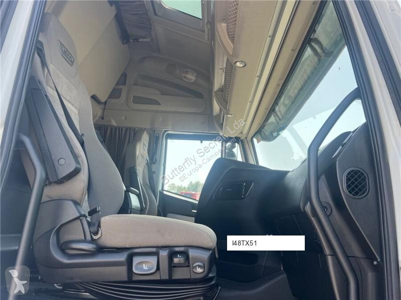 Traktor Iveco AS440