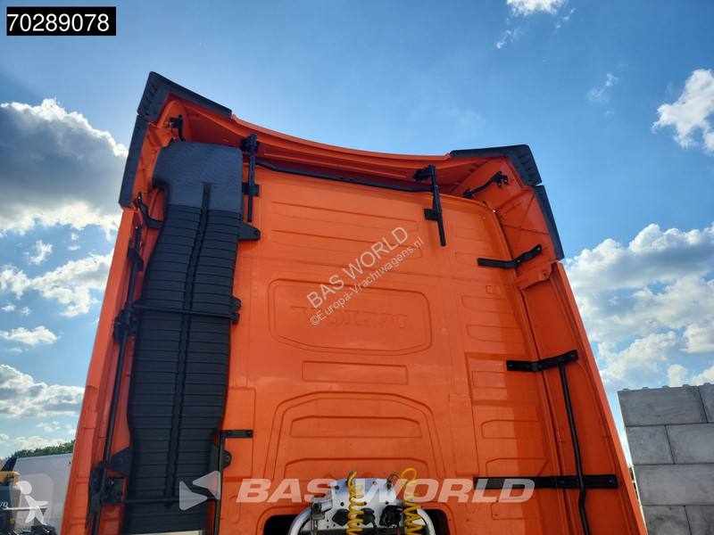 Tractor Volvo FH  FH 4X2 NL-Truck 2xTanks Navi...