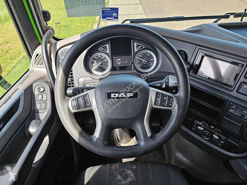 Traktor DAF 530 SSC INTARDER LED