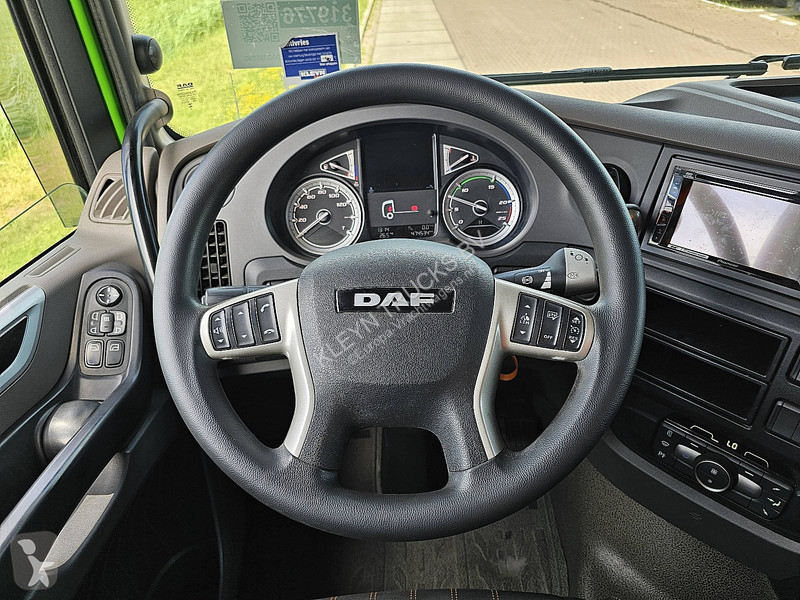 جرار DAF 530 SSC INTARDER LED