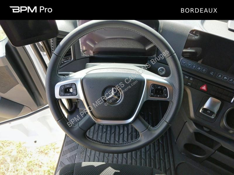Traktor Mercedes II 1851 LS 4x2