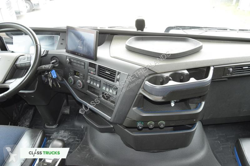 Tahač Volvo 500 Globetrotter XL