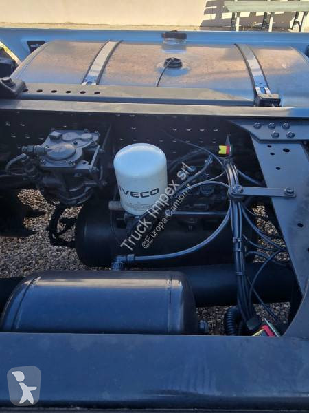 Traktor Iveco