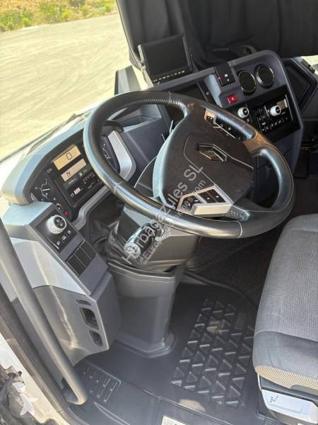 Traktor Renault