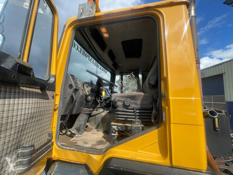 Traktor MAN Heavy Duty Tractor 4x4 +2 Manual...