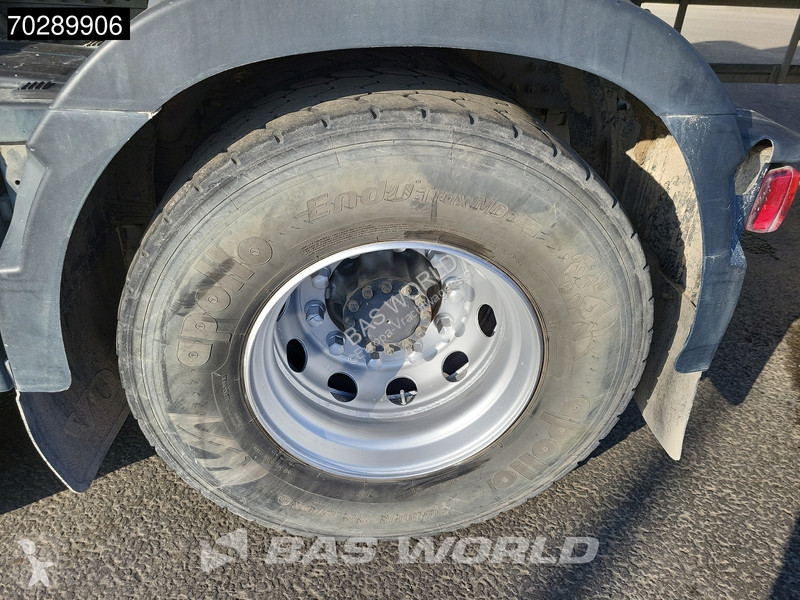 Tractor Volvo 420 6X4 2x Tanks PTO Hydrauliek...