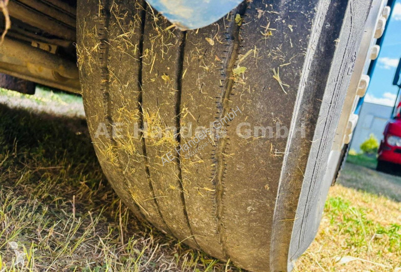 Traktor Scania R490
