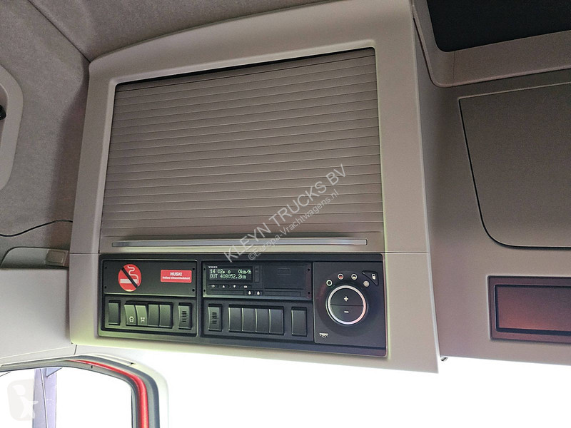 Trekker Volvo FH  XL 6X2 I-SAVE LED