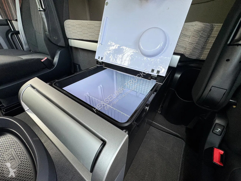 جرار DAF 480 SSC Super Space 2x tank LED...