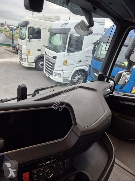 Trekker DAF 480 FT NGD LOW DECK
