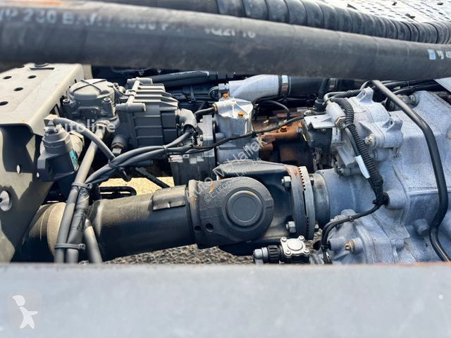 Traktor Mercedes 1853 LS