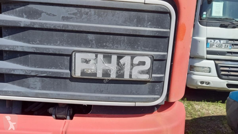 Tracteur Volvo 380
