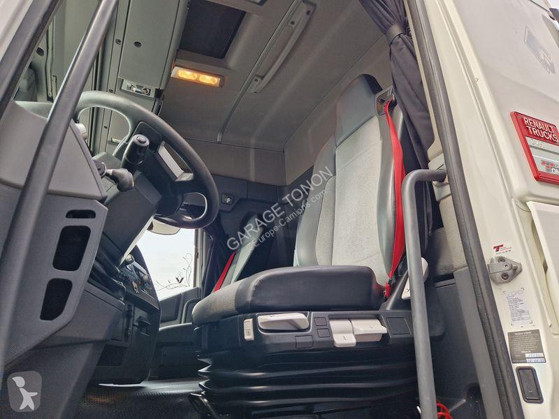 Traktor Renault 460 Gamme C