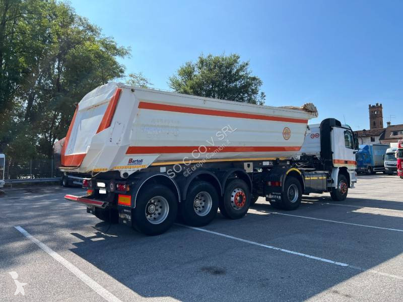 Traktor Mercedes
