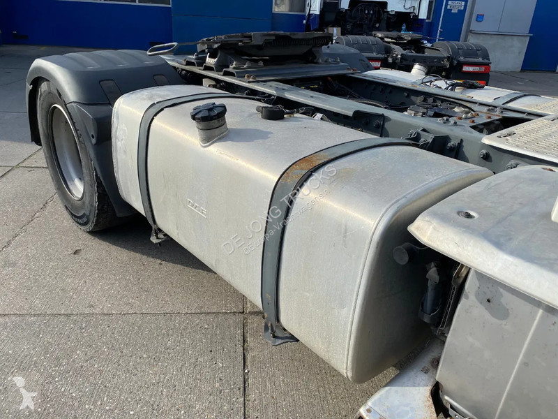 Traktor DAF 106480 SSC / Retarder / 2x Tank /...