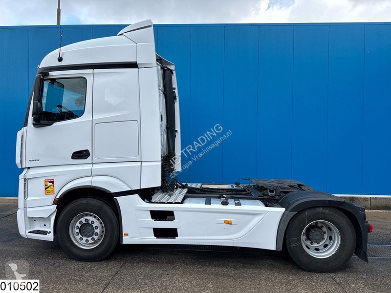 Trekker Mercedes 1845 EURO 6, Hydraulic