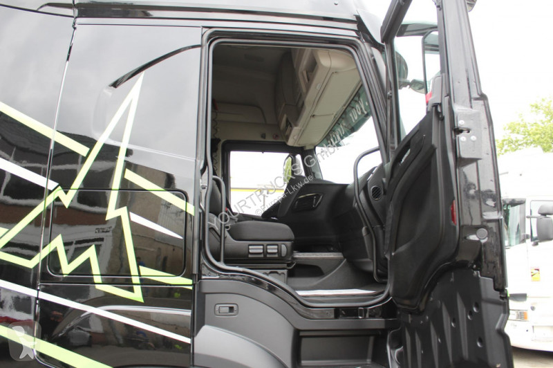 Tahač Iveco   S-Way 480 Retarder  Standklima...