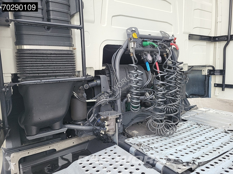 Traktor Volvo 500 4X2 XL VEB+ 2xTanks Navi LED...